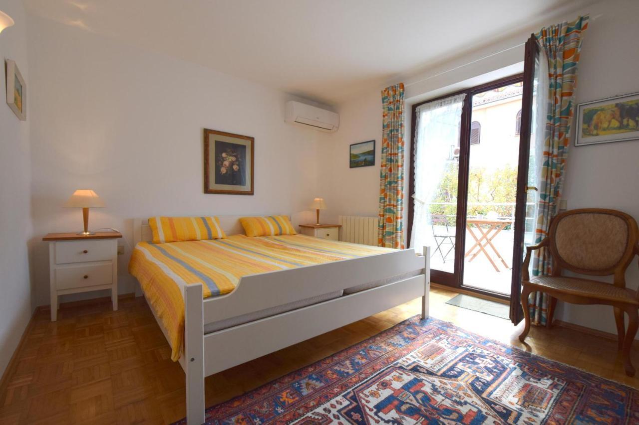 Apartments Cordasev Вантачичі Екстер'єр фото